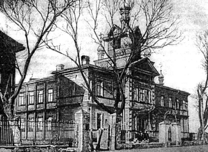 Церковь Введения во Храм Пресвятой Богородицы при подворье Паданского Введенского женского монастыря Олонецкой епархии, Красногвардейский район (Санкт-Петербург, г. Санкт-Петербург). архивная фотография, Фото с сайта http://al-spbphoto.narod.ru/Hram/nohram5.html