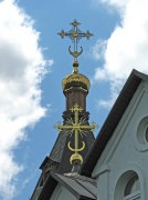 Ахтырка. Ахтырский Троицкий мужской монастырь. Церковь Троицы Живоначальной
