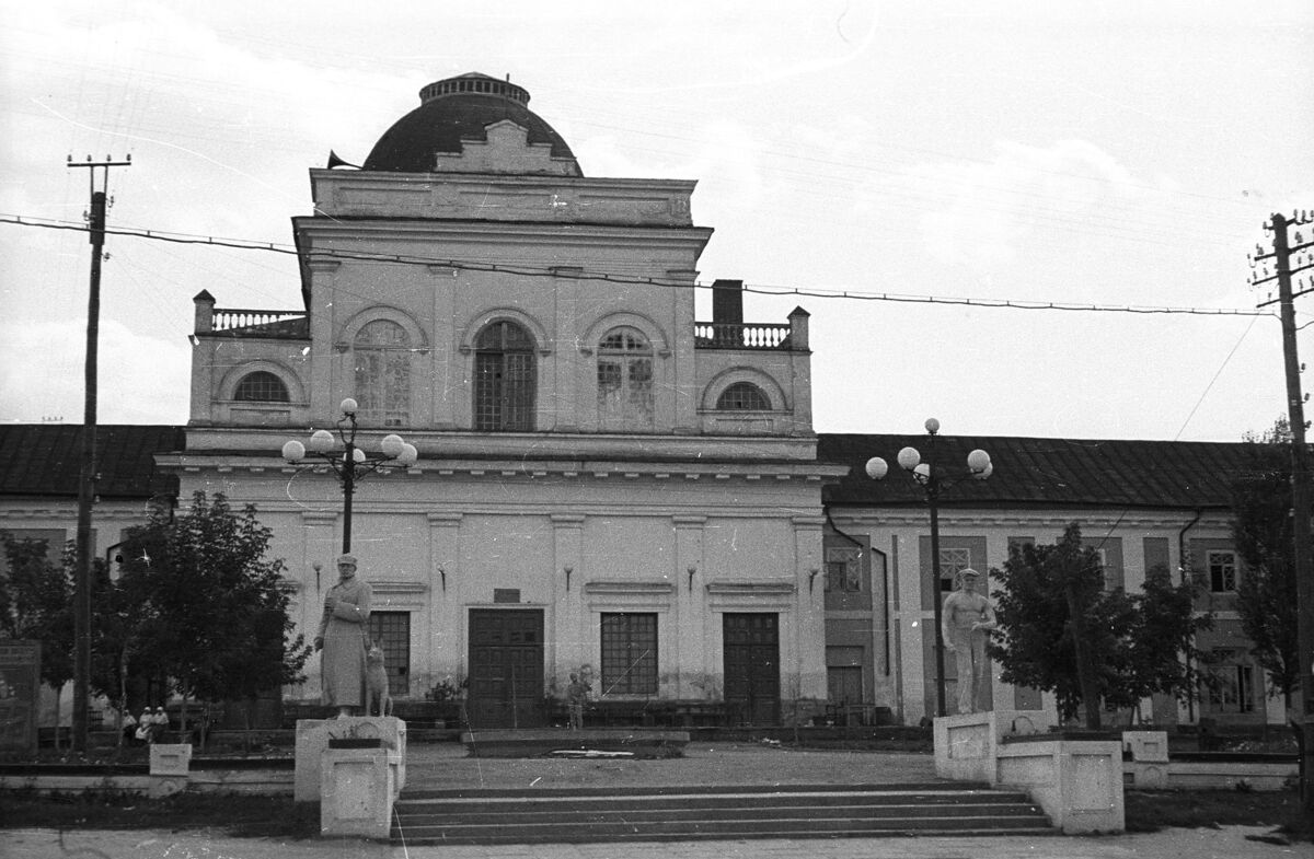 Кафедральный собор Рождества Христова, Тульчин (Тульчинский район, Украина, Винницкая область). архивная фотография, Фото собора Рождества Христова в 1945-1960-х гг.