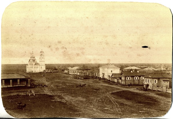 Церковь Параскевы Пятницы, Тара (Тарский район, Омская область). архивная фотография, фото С.Я.Вишняк, Сайт «Большой русский альбом», страница Генриха Лазаревского http://www.rusalbom.ru/photo/default/42513 