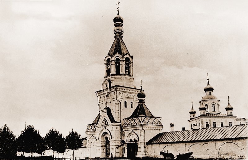 Великий Новгород. Десятинный монастырь. Колокольня. архивная фотография
