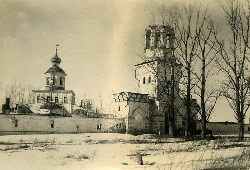 Десятинный монастырь. Колокольня, Великий Новгород (Великий Новгород, город, Новгородская область). архивная фотография, Фото 1941 г. с аукциона e-bay.de