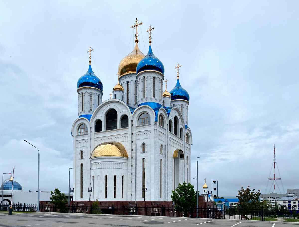 Кафедральный собор Рождества Христова, Южно-Сахалинск (Южно-Сахалинск, город, Сахалинская область). фасады, Вид с северо-востока