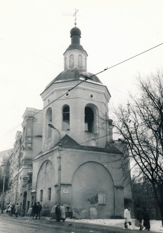 Смоленск. Троицкий монастырь. Колокольня. фасады