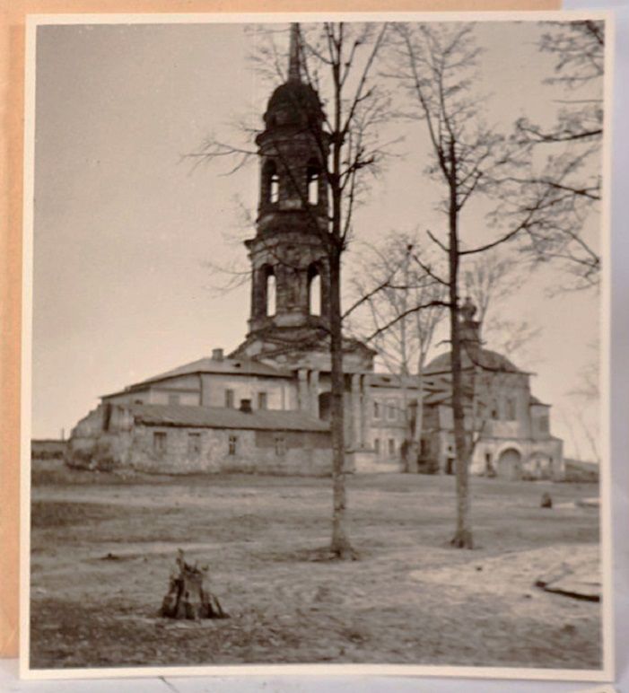 Фото 1942 г. с аукциона e-bay.de, архивная фотография. Спасо-Преображенский монастырь. Колокольня, Белёв (Белёвский район, Тульская область)