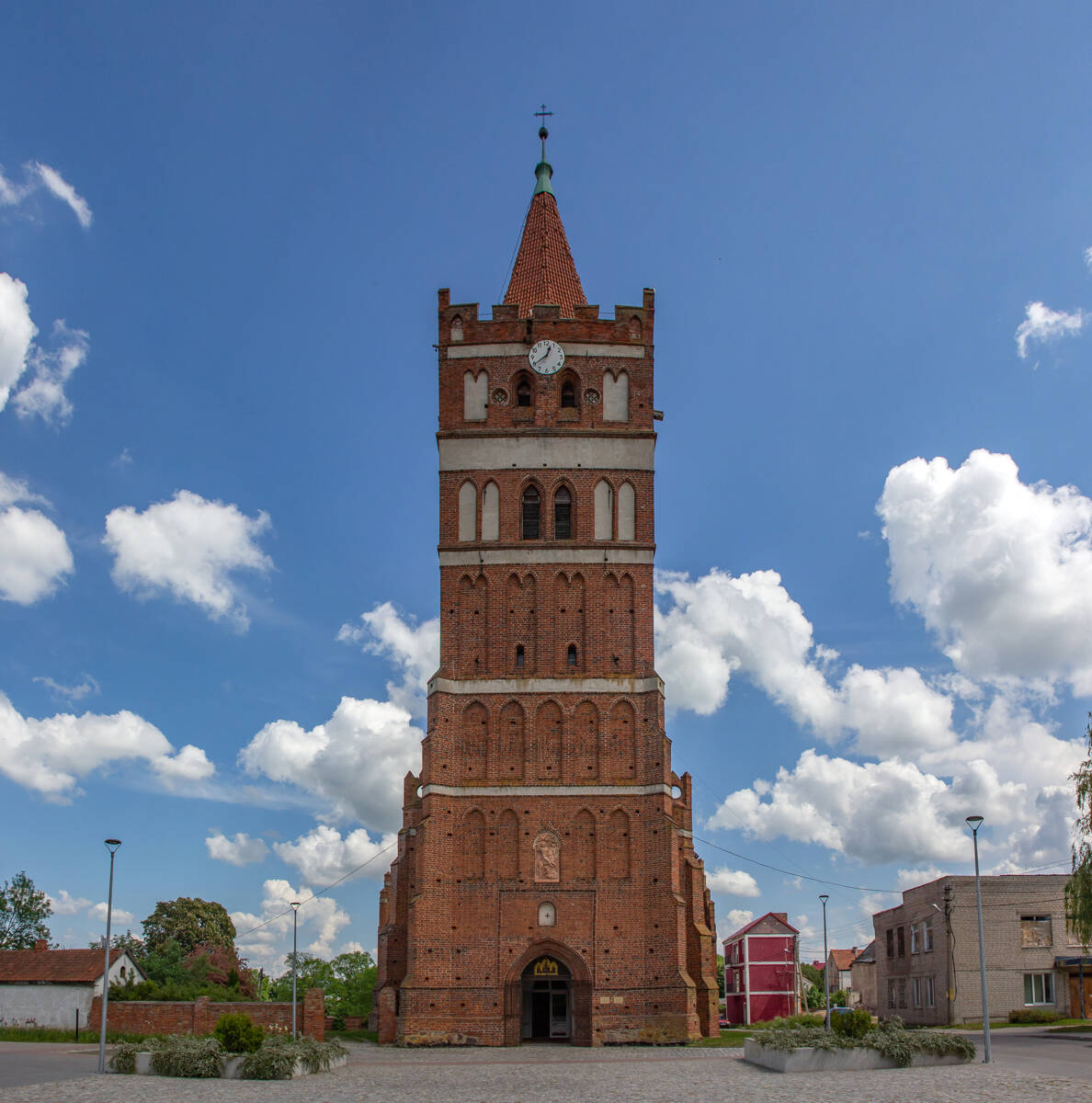 Церковь Георгия Победоносца, Правдинск (Правдинский городской округ, Калининградская область). фасады, Вид с запада