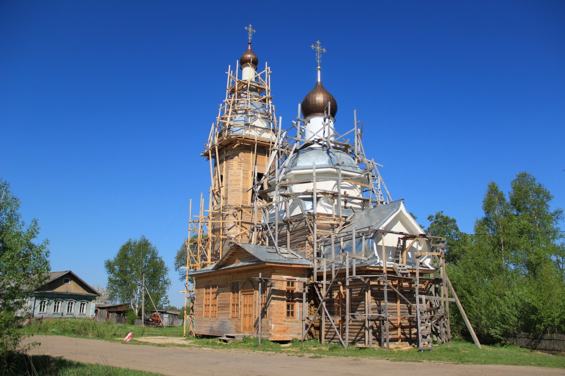 Церковь Троицы Живоначальной, Головино (Угличский район, Ярославская область). фасады