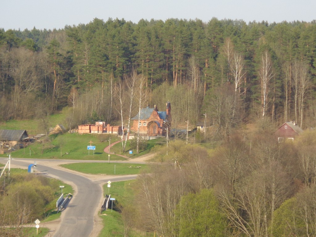 Беларучи. Церковь Успения Пресвятой Богородицы. фасады