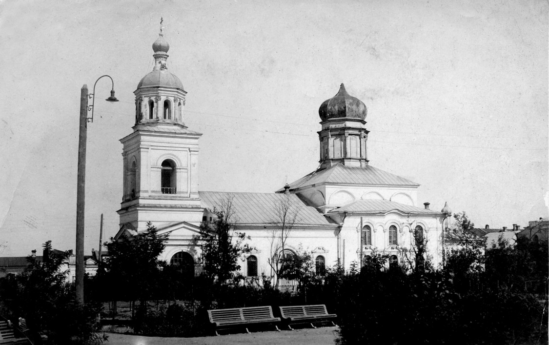 Астрахань. Церковь Николая Чудотворца (Гостинного). архивная фотография, 1930—1932 год с сайта https://pastvu.com/p/358700