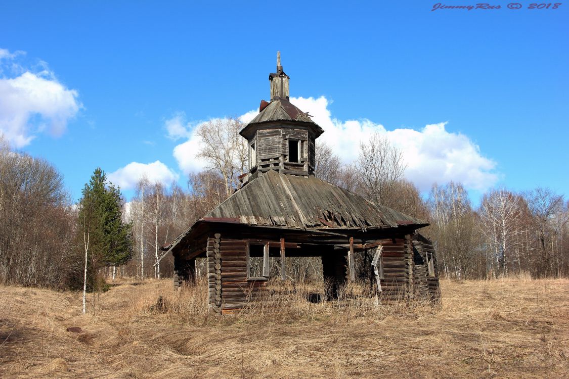Часовня Троицы Живоначальной, Большие Липяны, урочище (Яранский район, Кировская область). фасады