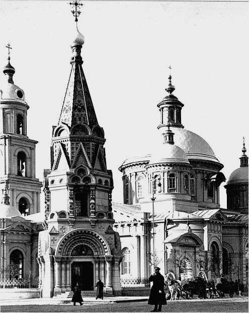 Часовня Николая Чудотворца при церкви Василия Великого на Тверской-Ямской, Тверской (Центральный административный округ (ЦАО), г. Москва). архивная фотография, Фото с сайта http://bookz.ru/authors/mihail-vostri6ev/moskva-p_333/page-8-moskva-p_333.html