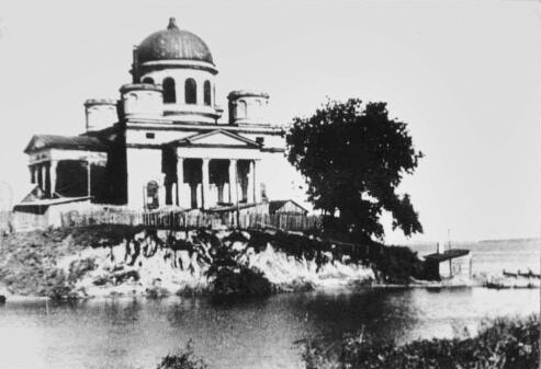 Церковь Успения Пресвятой Богородицы, Пучеж (Пучежский район, Ивановская область). архивная фотография, Успенская церковь. Фото 1960-х гг. Пучежский муниципальный краеведческий музей