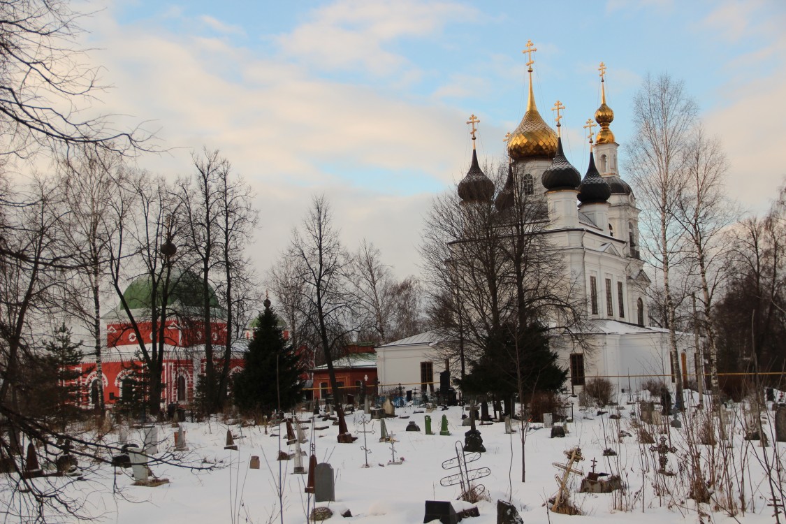 Храмовый комплекс. Церкви Вознесения Господня и Георгия Победоносца, Рыбинск (Рыбинск, город, Ярославская область). фасады
