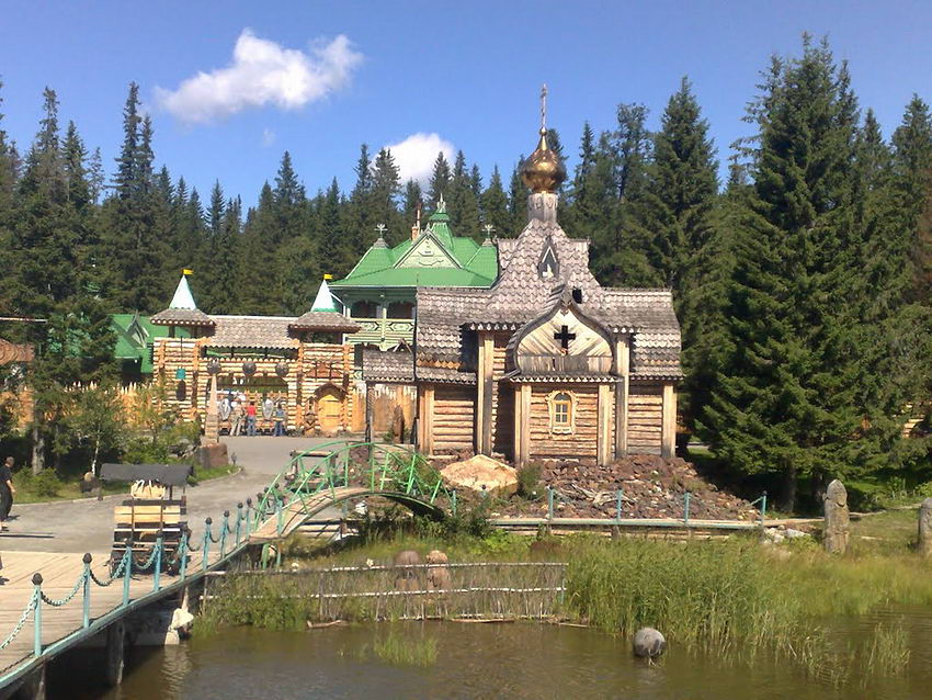 Храм-часовня иконы Божией Матери 
