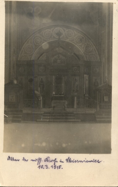 Церковь Рождества Христова, Скерневице (Лодзинское воеводство, Польша). архивная фотография, Интерьер храма. Почтовая фотооткрытка 1915 г.