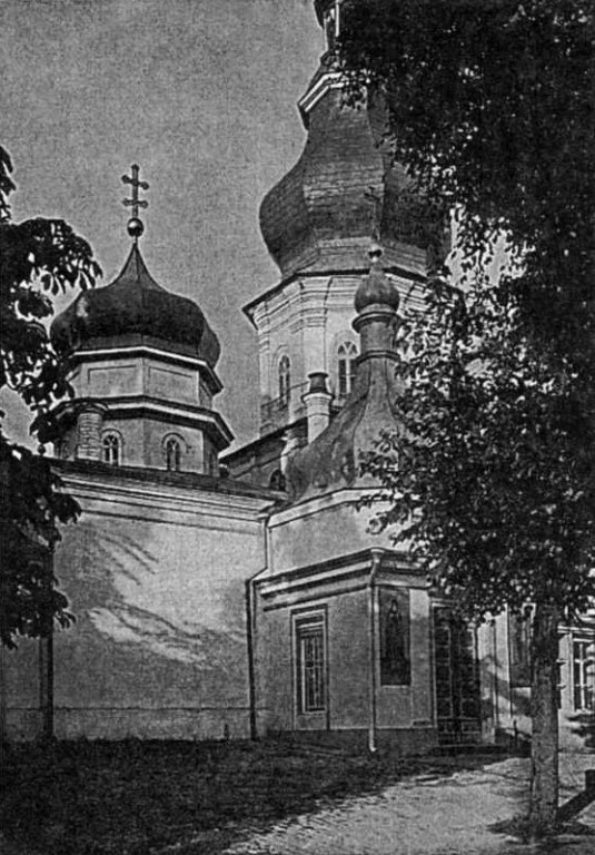 Пустынно-Никольский монастырь. Церковь Николая Чудотворца, Печерск (Печерский район, Украина, г. Киев). архивная фотография, Источник: Лукомский Г.К. «Киев: церковная архитектура XI–XIX века; византийское зодчество; украинское барокко». Мюнхен, 1923 г.