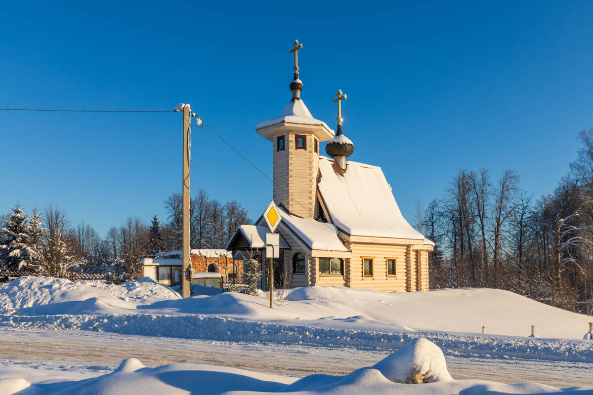 Церковь Благовещения Пресвятой Богородицы (новая), Сретенье (Сретенское на Черемхе) (Рыбинский район, Ярославская область). фасады
