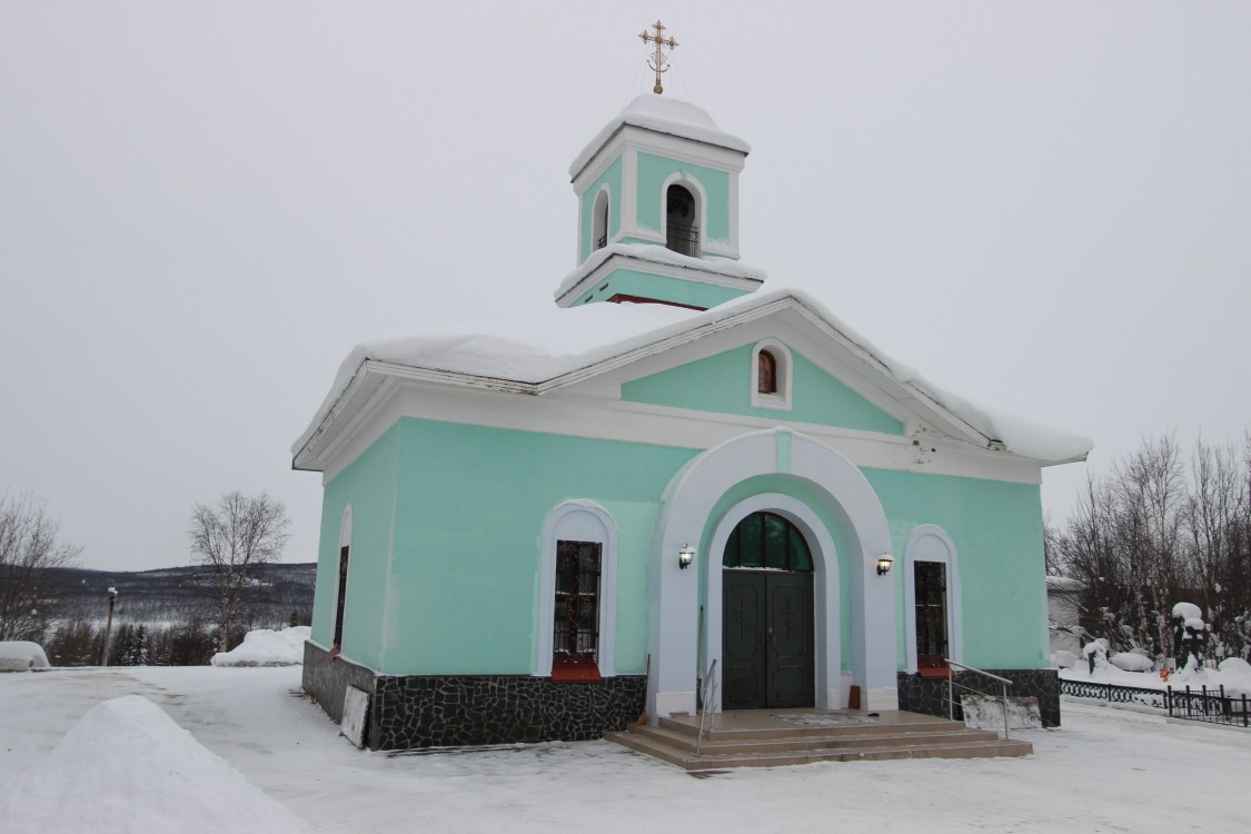 Церковь Феодоры Константинопольской на старом Мурманском городском кладбище, Кола (Кольский район, Мурманская область). фасады
