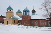 Церковь Казанской иконы Божией Матери (временная), Слева строящаяся летняя церковь<br>, Щучье, Щучанский район, Курганская область