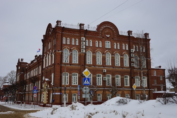 Домовая церковь Покрова Пресвятой Богородицы при бывшем Епархиальном женском училище, Кострома (Кострома, город, Костромская область). фасады