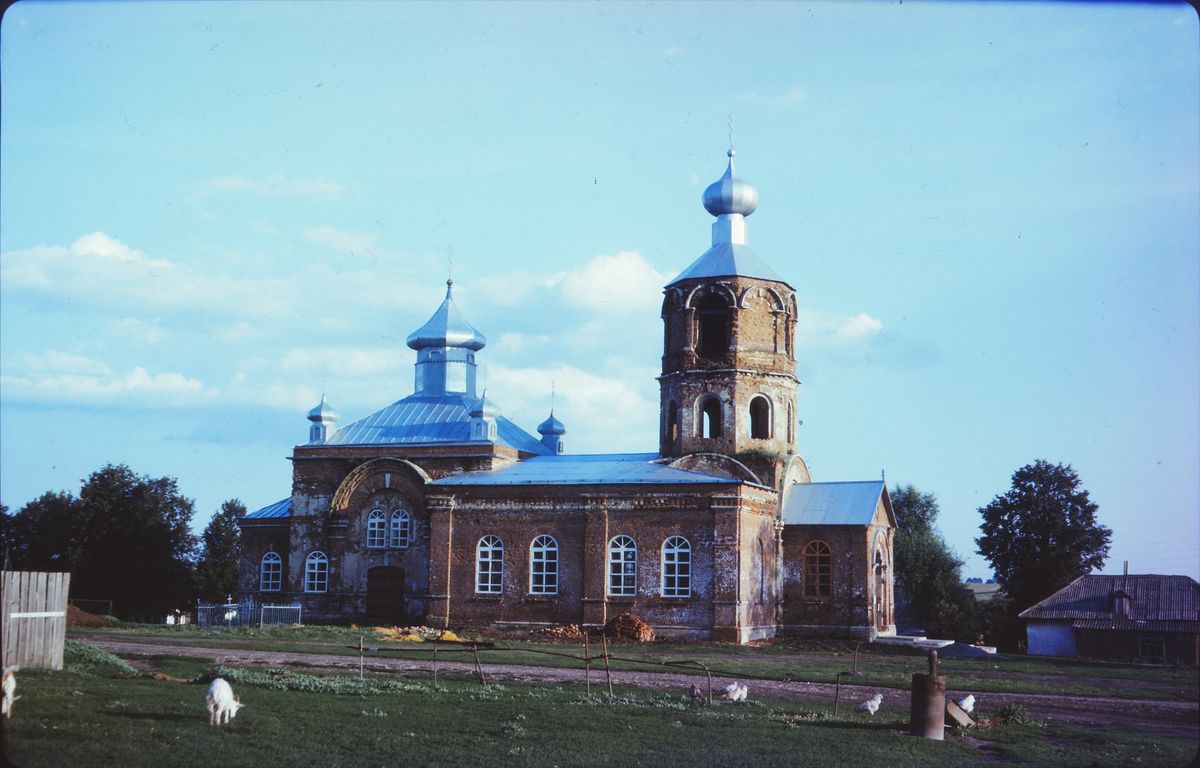фасады. Церковь Покрова Пресвятой Богородицы, Новопокровское (Богородицкий район, Тульская область)