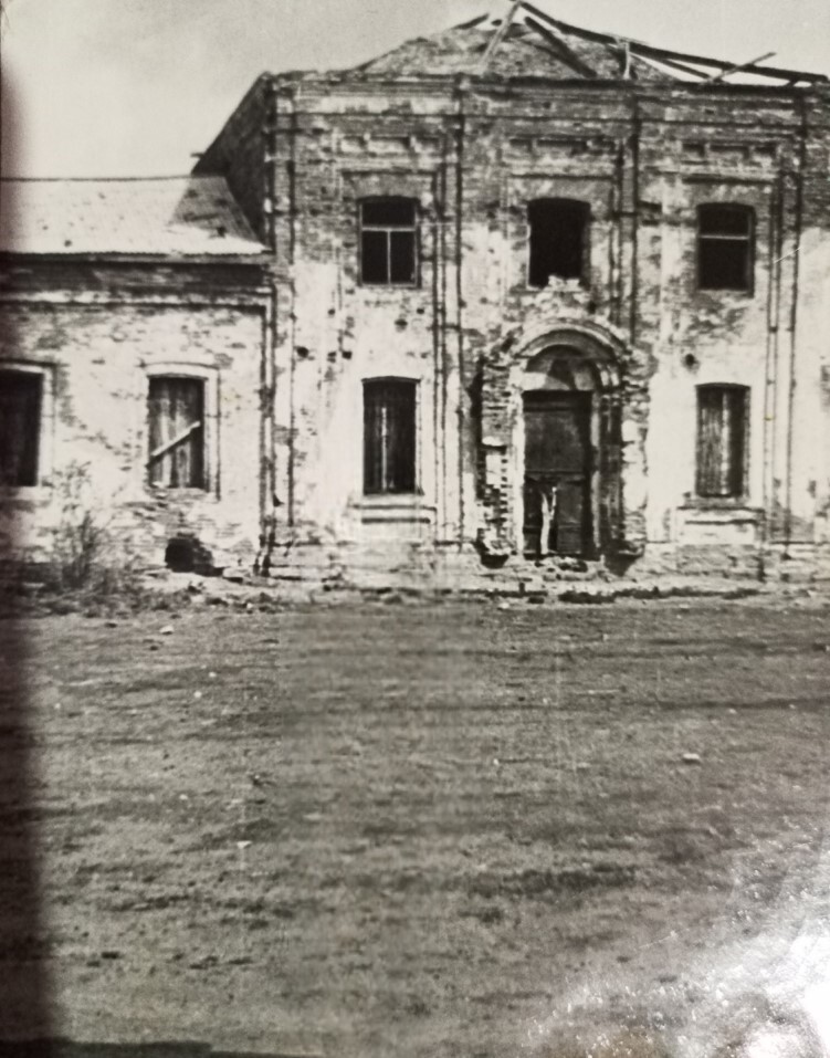 Архивное фото 1969, архивная фотография. Церковь Троицы Живоначальной, Медведское (Щучанский район, Курганская область)