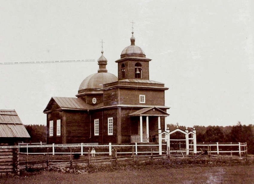 Казимирово (Заозерский с/с). Церковь Успения Пресвятой Богородицы. архивная фотография, Фото с сайта http://and110.ucoz.ru/UR/17/sam08.html