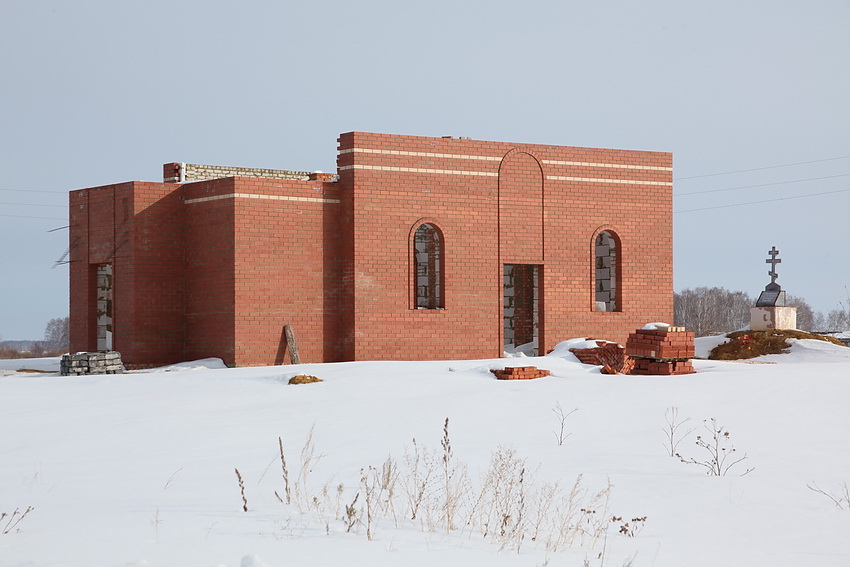 Карсы. Церковь Воздвижения Креста Господня (строящаяся). фасады, Вид с юго-запада