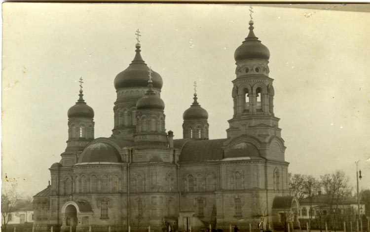 Золотоноша. Собор Успения Пресвятой Богородицы. архивная фотография, Из частной коллекции Михаила Мещанинова