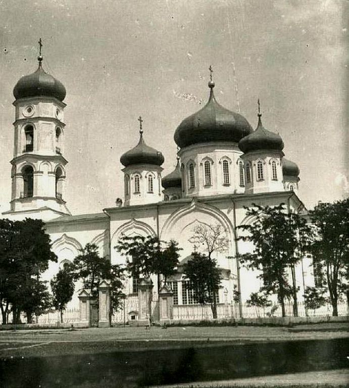 Ейск. Собор Михаила Архангела. архивная фотография, 1910 год фото с сайта http://www.myekaterinodar.ru/eiysk/cards/sobor-mikhaila-arkhangela/