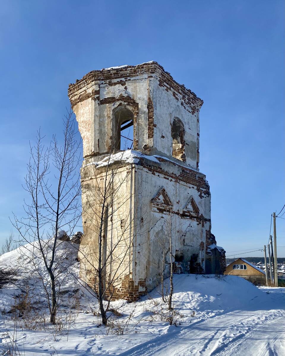Церковь Вознесения Господня, Мальта (Усольский район, Иркутская область). архитектурные детали, Вид с СВ