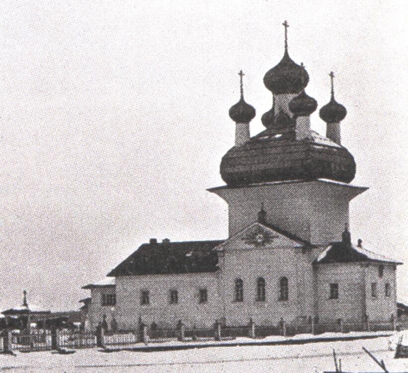 Церковь Климента, папы Римского, Пияла (Онежский район, Архангельская область). архивная фотография, Вид с юго-востока. Фрагмент фотографии 1910-х гг, из фондов Государственного музея архитектуры им. Щусева.