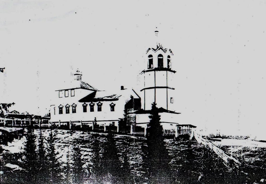 Церковь Воскресения Христова в Зюздине-Воскресенском (старая), Бисерово (Афанасьевский район, Кировская область). архивная фотография, Фото с сайта http://biss070.ucoz.ru/index/istorija_sela/0-29