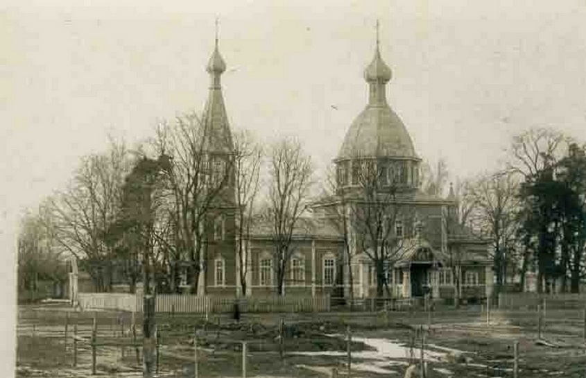 Церковь Петра и Павла, Остров (Ляховичский район, Беларусь, Брестская область). архивная фотография, 1914—1918 год фото с сайта http://globus.tut.by/krivoshin/