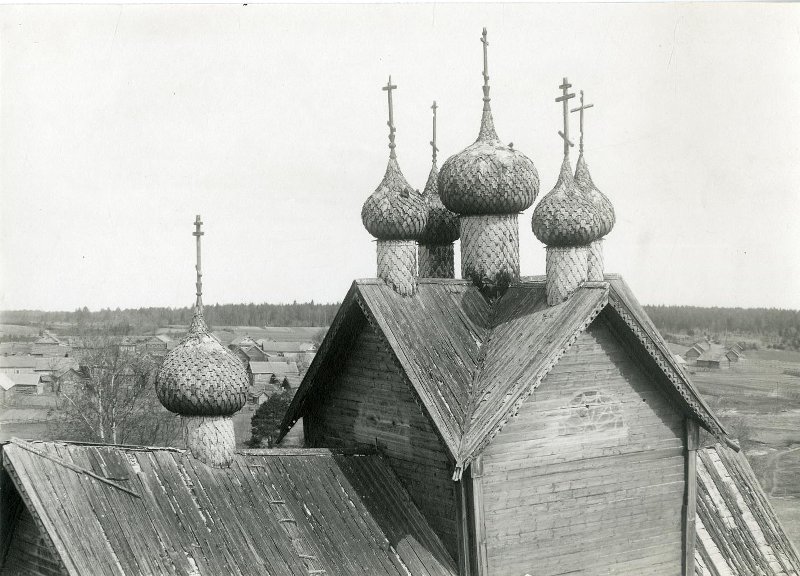 Церковь Благовещения Пресвятой Богородицы, Усадище (Масельга) (Волховский район, Ленинградская область). архивная фотография, Главок церкви Благовещения. Фото 1913 г. из фондов Российского этнографического музея. (ГК №38772866)