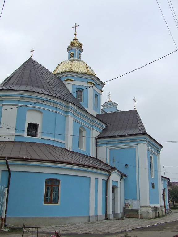 Церковь Рождества Пресвятой Богородицы, Самбор (Самборский район, Украина, Львовская область). фасады