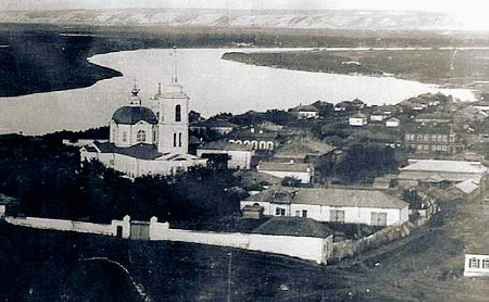 Коротояк. Собор Покрова Пресвятой Богородицы. архивная фотография, Фото с сайта http://www.unification.com.au/articles/read/1032/