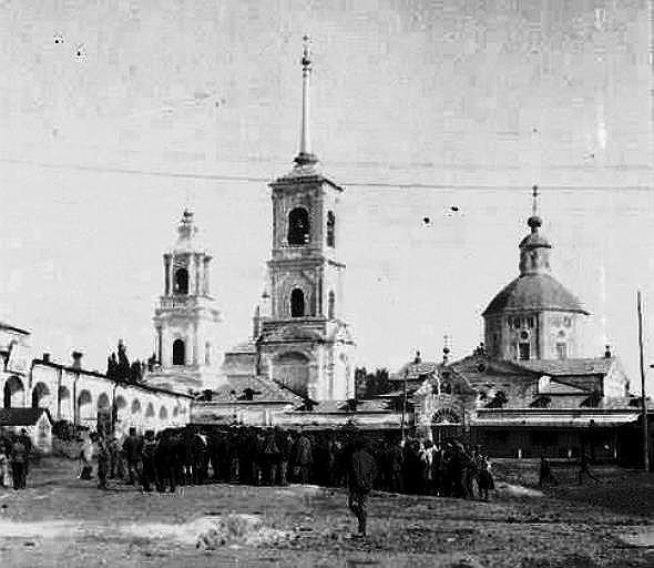 Церковь Успения Пресвятой Богородицы, Острогожск (Острогожский район, Воронежская область). архивная фотография, Фото с сайта http://www.iwm.org.uk/collections/item/object/205320677