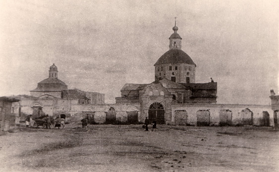 Острогожск. Церковь Успения Пресвятой Богородицы. архивная фотография, Частная коллекция. Фото 1950-х годов