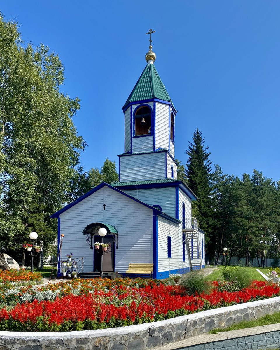 Бодайбо (Бодайбинский район). Церковь Рождества Христова, фотография ...