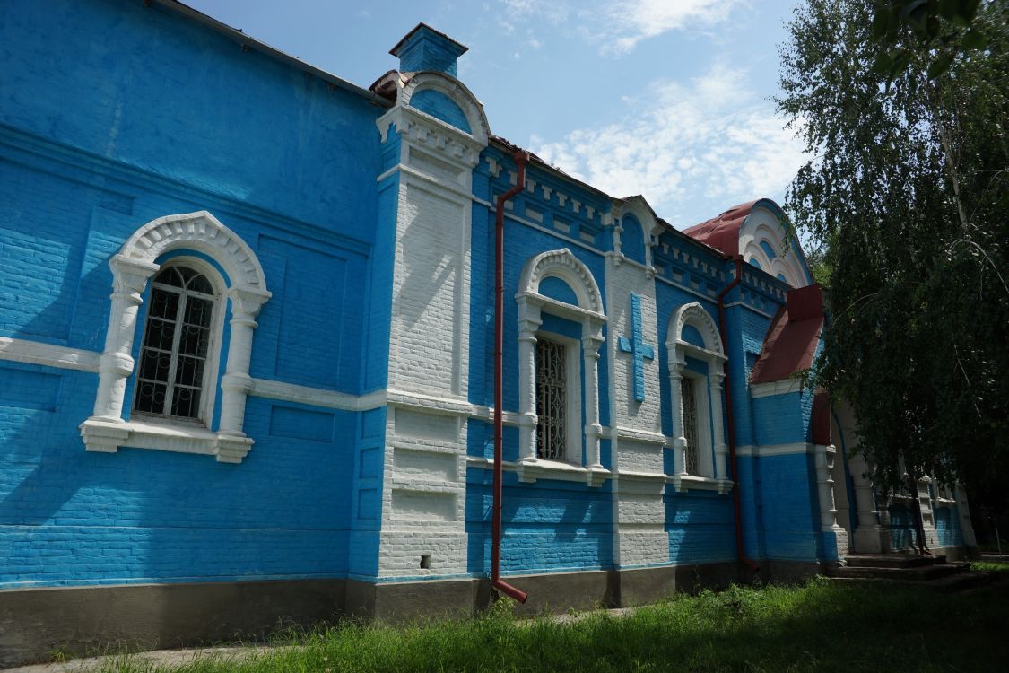 Ош. Церковь Михаила Архангела. фасады, Вид с севера