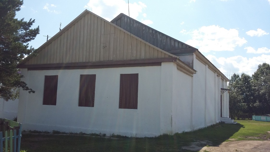 Ундино-Поселье. Церковь Покрова Пресвятой Богородицы. фасады, используется как сельский дом культуры