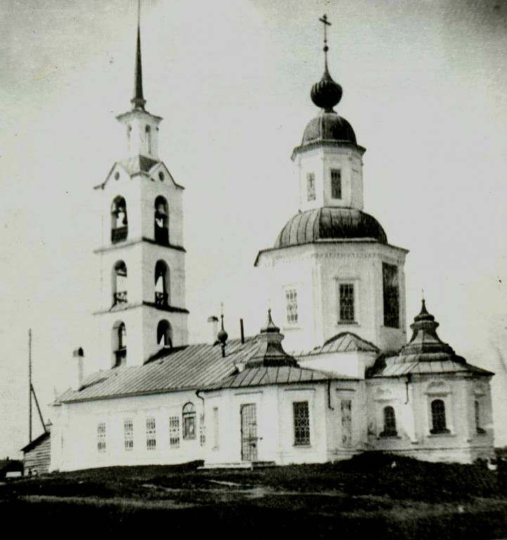 Углич. Церковь Троицы Живоначальной на Песках. архивная фотография, 1900—1920 год фото с сайта https://pastvu.com/p/288958