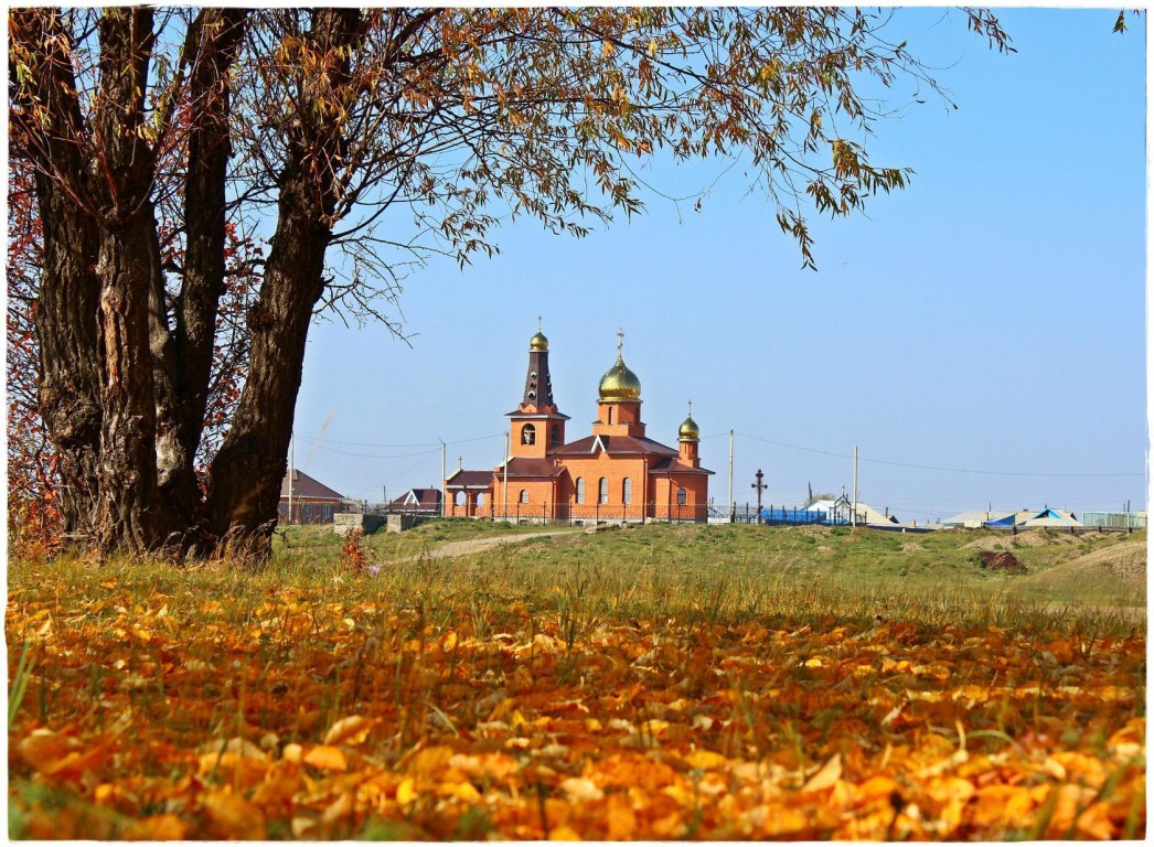Церковь Андрея Первозванного, Мангут (Кыринский район, Забайкальский край). общий вид в ландшафте, Фото сделано местной жительницей Еленой Шильниковой