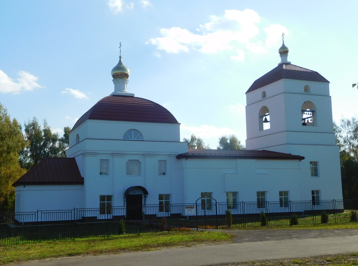 Атингеево. Церковь Троицы Живоначальной. фасады