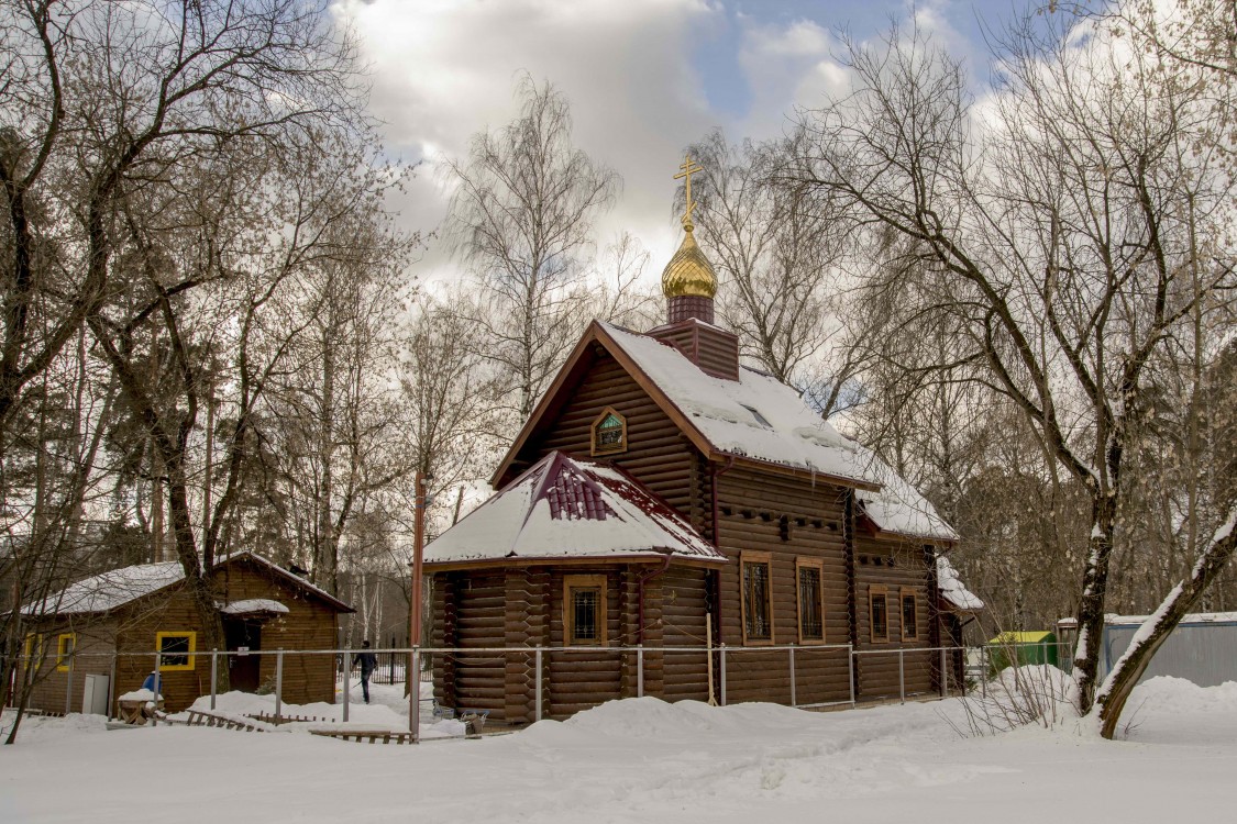 Церковь Иверской иконы Божией Матери в Бабушкине, Лосиноостровский (Северо-Восточный административный округ (СВАО), г. Москва). фасады