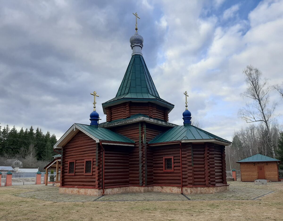Церковь Августина Калужского, Большие Козлы (Перемышльский район, Калужская область). фасады