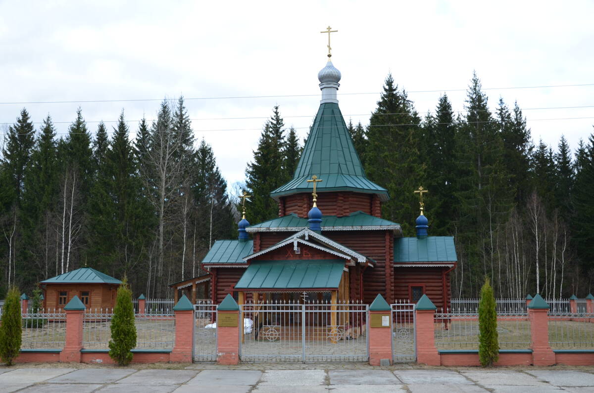 Церковь Августина Калужского, Большие Козлы (Перемышльский район, Калужская область). фасады
