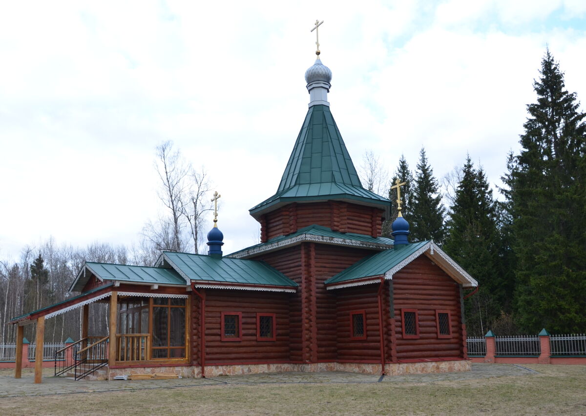 Церковь Августина Калужского, Большие Козлы (Перемышльский район, Калужская область). фасады