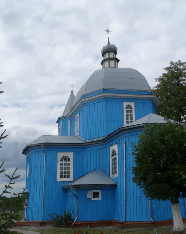 Ельск. Церковь Троицы Живоначальной. фасады